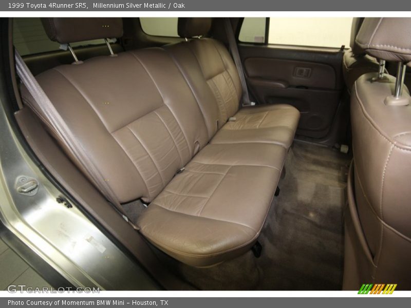 Millennium Silver Metallic / Oak 1999 Toyota 4Runner SR5