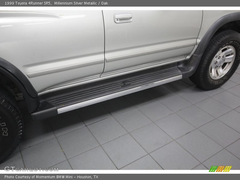 Millennium Silver Metallic / Oak 1999 Toyota 4Runner SR5