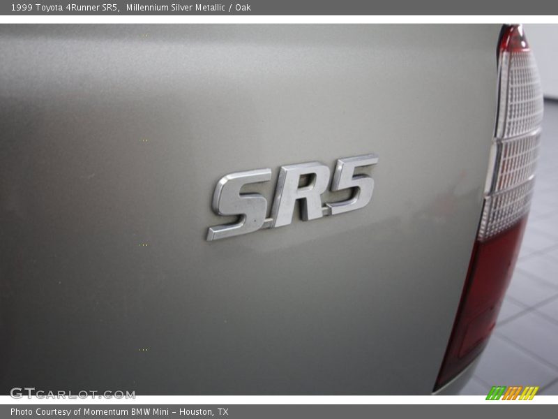 Millennium Silver Metallic / Oak 1999 Toyota 4Runner SR5