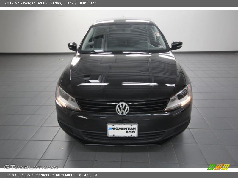 Black / Titan Black 2012 Volkswagen Jetta SE Sedan