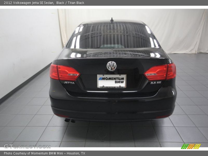 Black / Titan Black 2012 Volkswagen Jetta SE Sedan