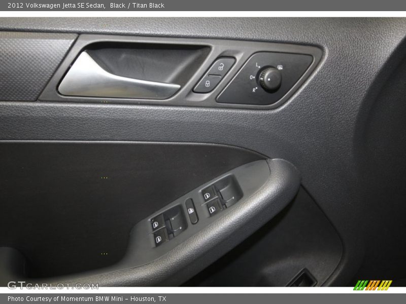Black / Titan Black 2012 Volkswagen Jetta SE Sedan