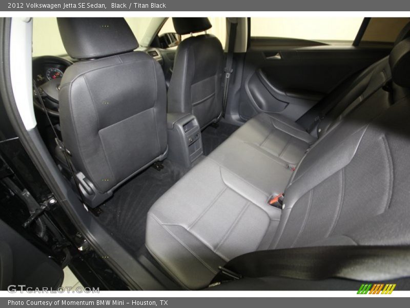 Black / Titan Black 2012 Volkswagen Jetta SE Sedan