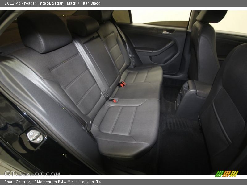 Black / Titan Black 2012 Volkswagen Jetta SE Sedan
