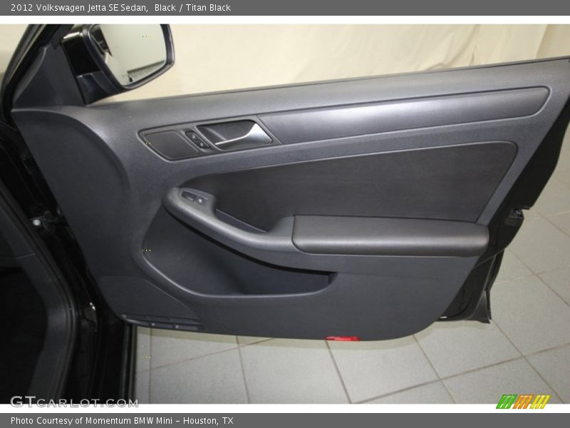 Black / Titan Black 2012 Volkswagen Jetta SE Sedan