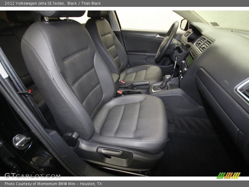 Black / Titan Black 2012 Volkswagen Jetta SE Sedan