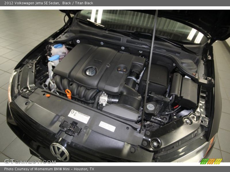 Black / Titan Black 2012 Volkswagen Jetta SE Sedan