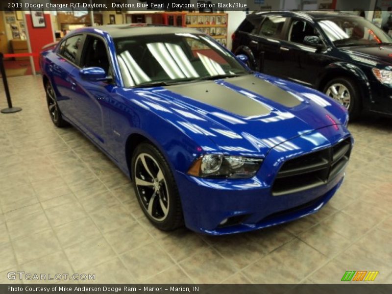 Front 3/4 View of 2013 Charger R/T Daytona