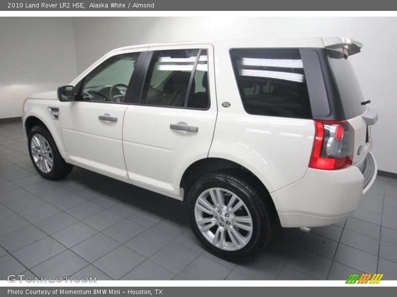  2010 LR2 HSE Alaska White