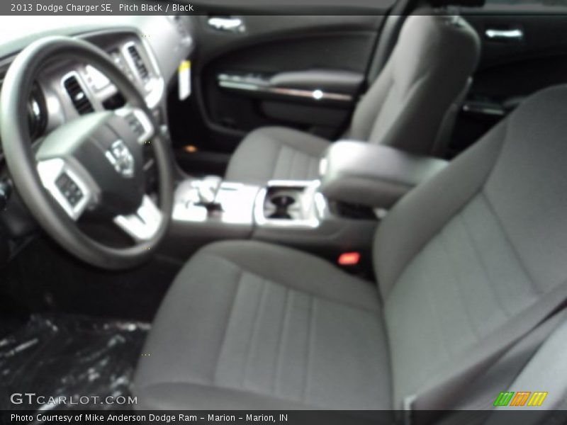 Pitch Black / Black 2013 Dodge Charger SE