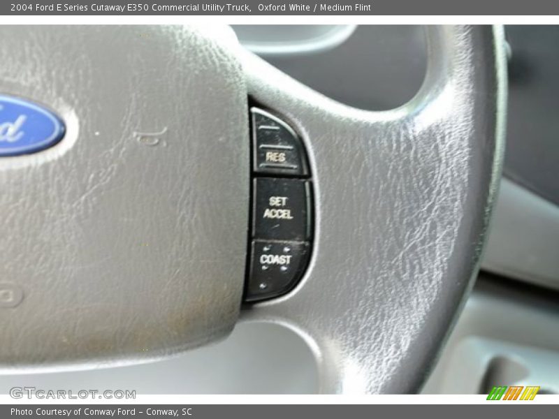 Controls of 2004 E Series Cutaway E350 Commercial Utility Truck