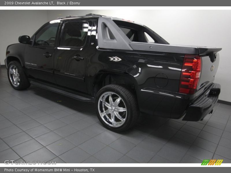 Black / Ebony 2009 Chevrolet Avalanche LT