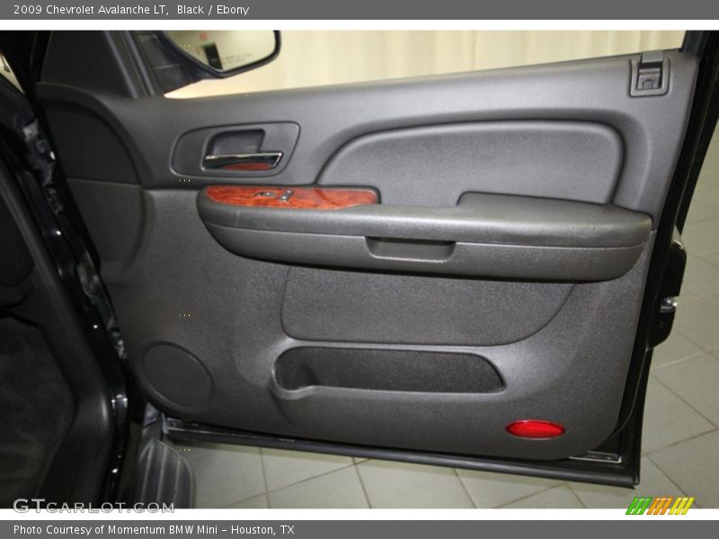 Black / Ebony 2009 Chevrolet Avalanche LT