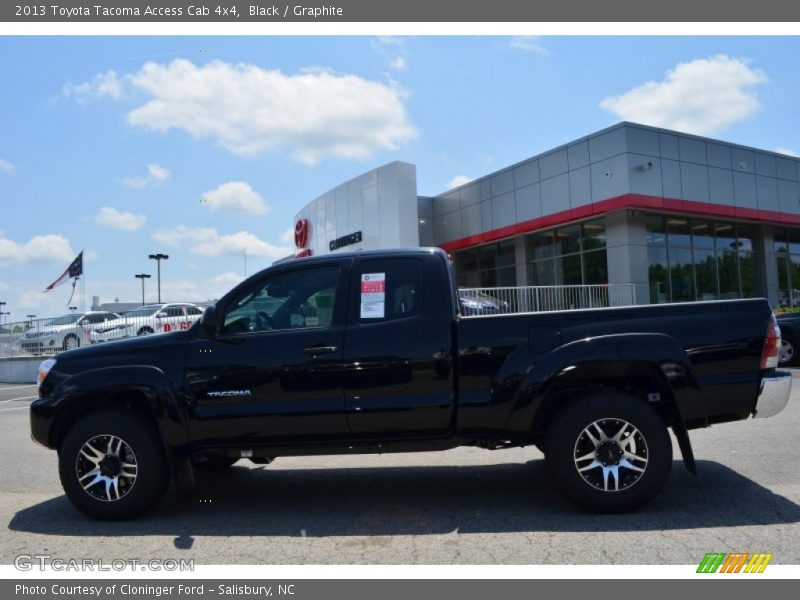 Black / Graphite 2013 Toyota Tacoma Access Cab 4x4