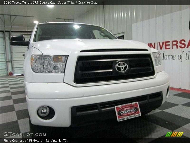 Super White / Graphite Gray 2010 Toyota Tundra SR5 Double Cab