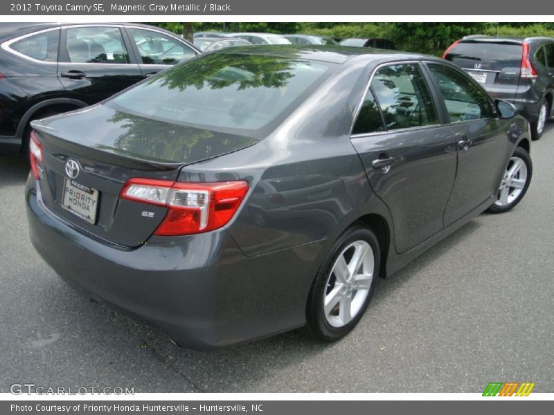 Magnetic Gray Metallic / Black 2012 Toyota Camry SE