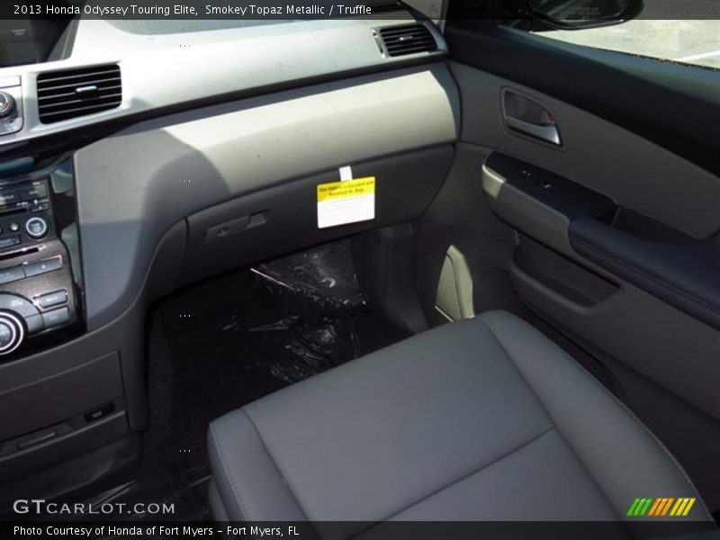 Smokey Topaz Metallic / Truffle 2013 Honda Odyssey Touring Elite
