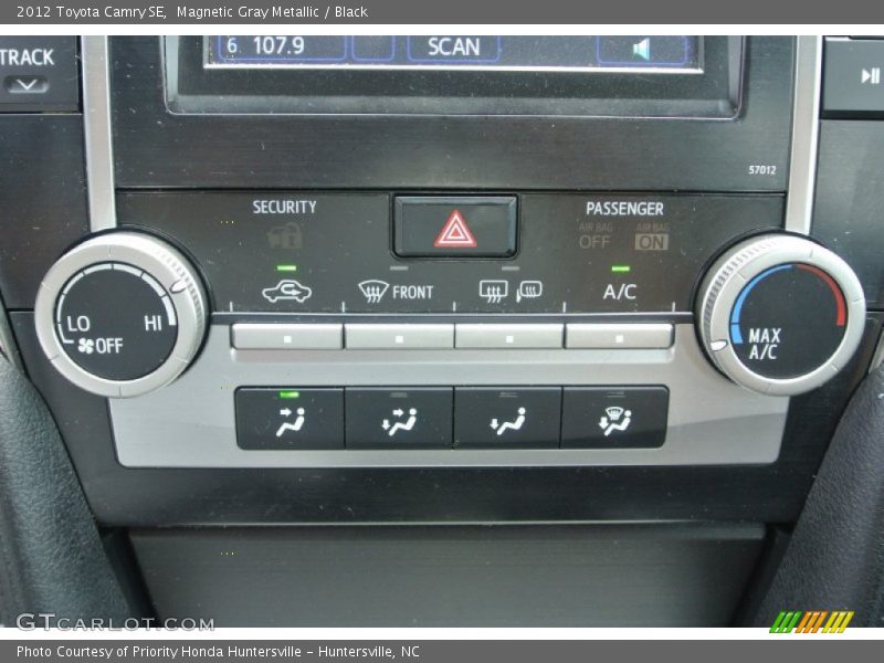 Magnetic Gray Metallic / Black 2012 Toyota Camry SE