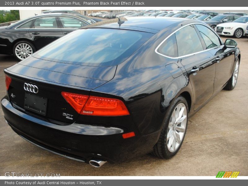 Phantom Black Pearl Effect / Black 2013 Audi A7 3.0T quattro Premium Plus