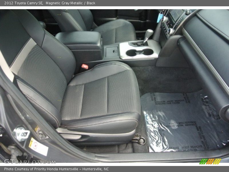 Magnetic Gray Metallic / Black 2012 Toyota Camry SE