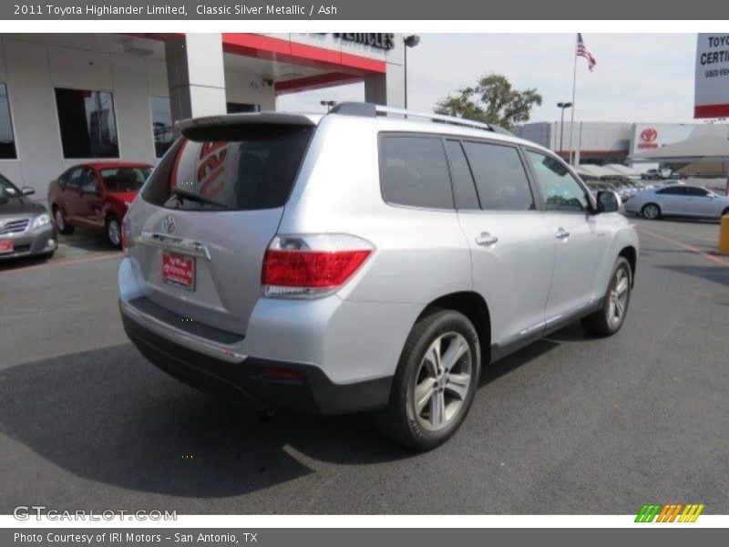 Classic Silver Metallic / Ash 2011 Toyota Highlander Limited
