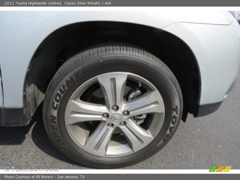 Classic Silver Metallic / Ash 2011 Toyota Highlander Limited