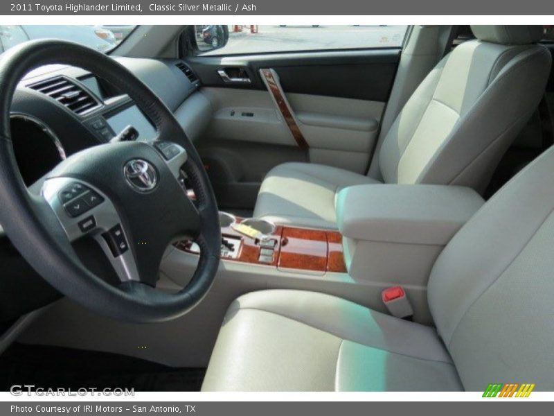 Classic Silver Metallic / Ash 2011 Toyota Highlander Limited