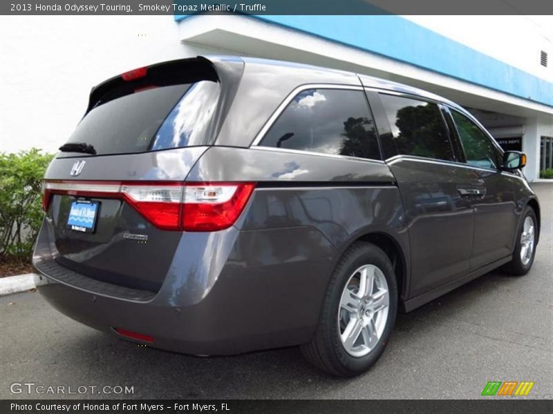 Smokey Topaz Metallic / Truffle 2013 Honda Odyssey Touring