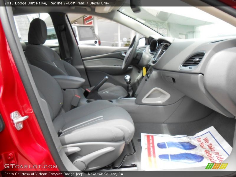  2013 Dart Rallye Diesel Gray Interior
