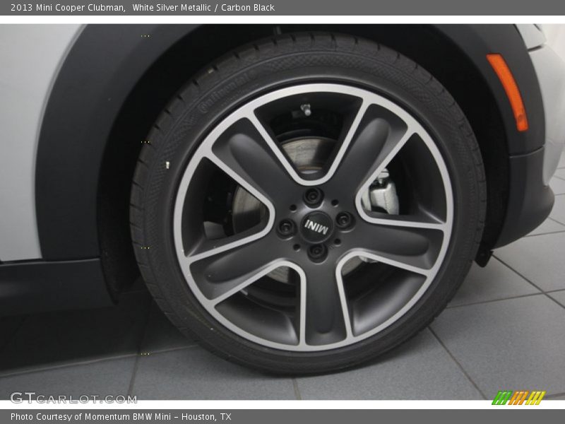 White Silver Metallic / Carbon Black 2013 Mini Cooper Clubman