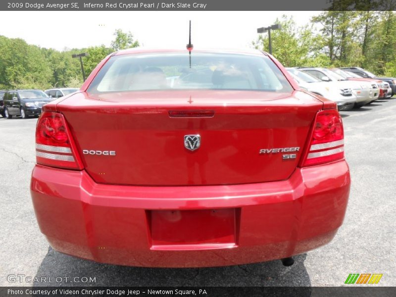 Inferno Red Crystal Pearl / Dark Slate Gray 2009 Dodge Avenger SE