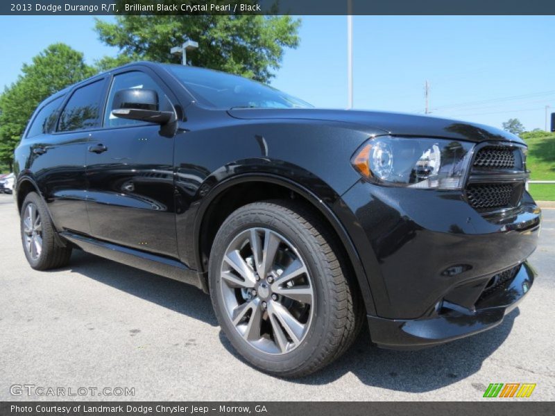 Front 3/4 View of 2013 Durango R/T