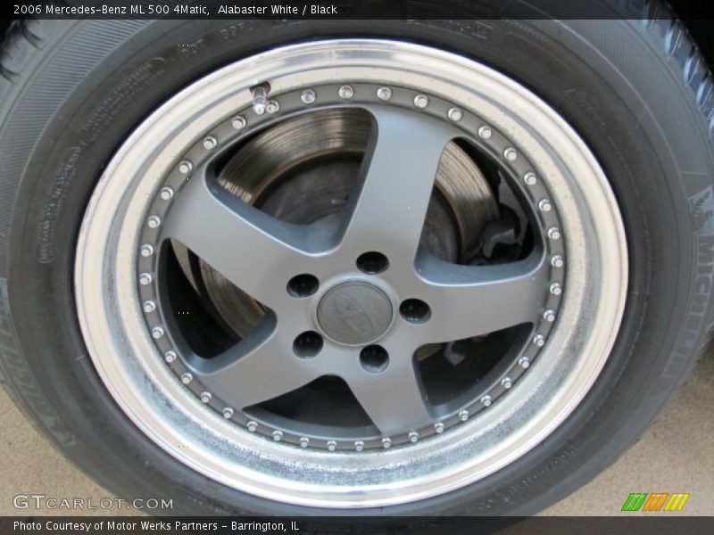 Alabaster White / Black 2006 Mercedes-Benz ML 500 4Matic