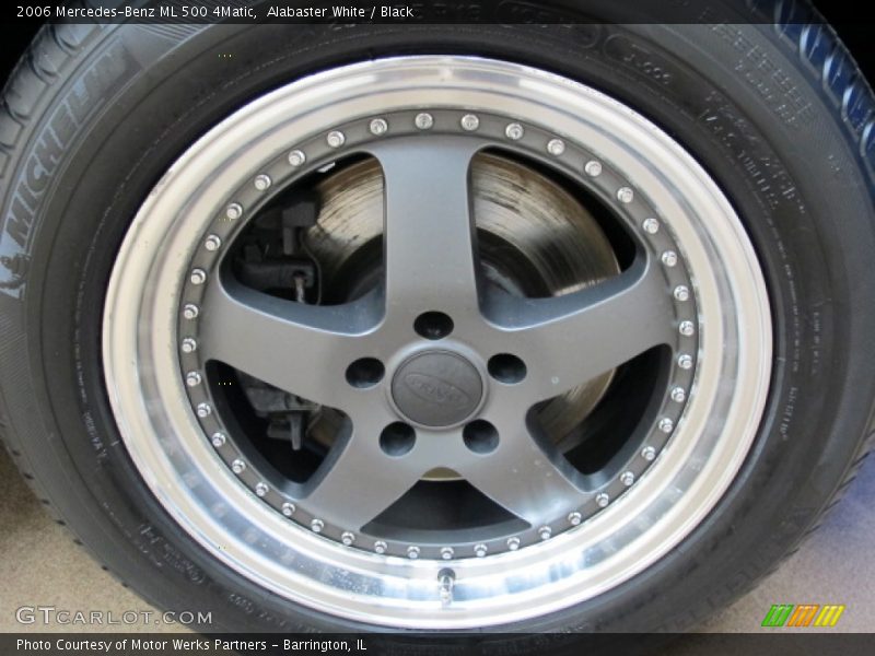 Alabaster White / Black 2006 Mercedes-Benz ML 500 4Matic