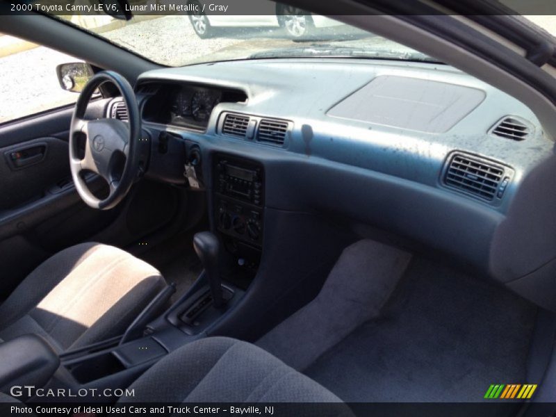 Lunar Mist Metallic / Gray 2000 Toyota Camry LE V6