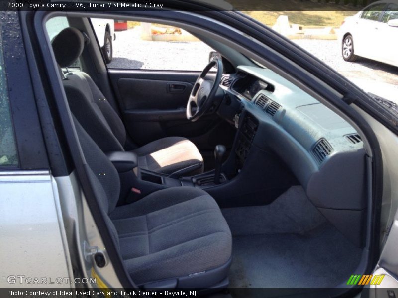 Lunar Mist Metallic / Gray 2000 Toyota Camry LE V6