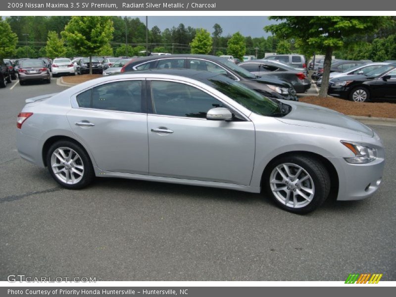Radiant Silver Metallic / Charcoal 2009 Nissan Maxima 3.5 SV Premium