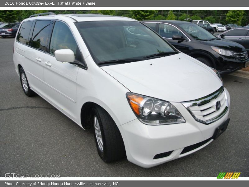 Front 3/4 View of 2010 Odyssey EX-L