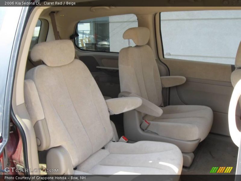 Claret Red / Beige 2006 Kia Sedona LX