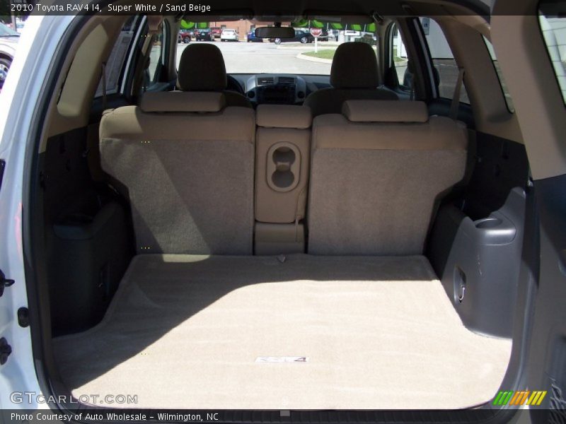 Super White / Sand Beige 2010 Toyota RAV4 I4