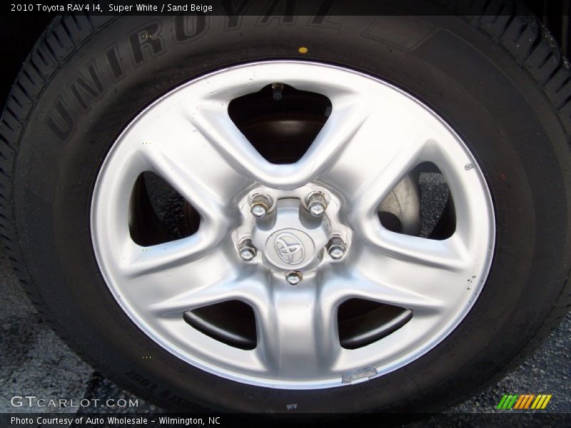 Super White / Sand Beige 2010 Toyota RAV4 I4