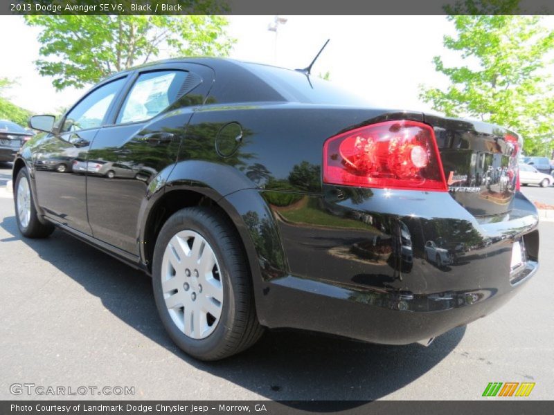 Black / Black 2013 Dodge Avenger SE V6