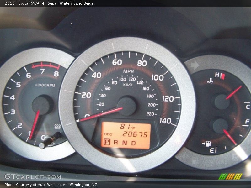 Super White / Sand Beige 2010 Toyota RAV4 I4