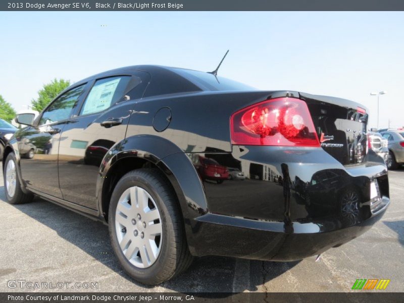 Black / Black/Light Frost Beige 2013 Dodge Avenger SE V6