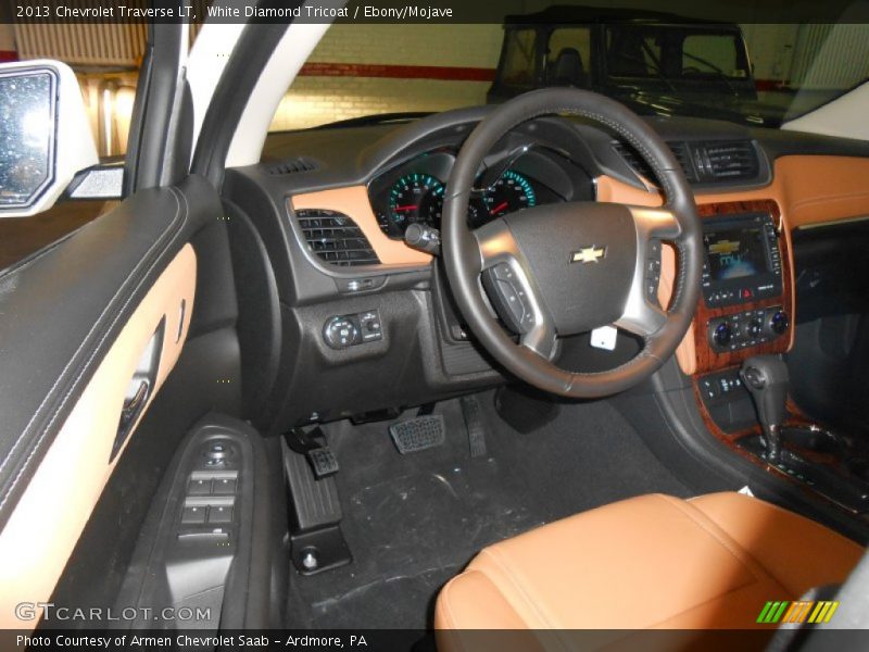 White Diamond Tricoat / Ebony/Mojave 2013 Chevrolet Traverse LT
