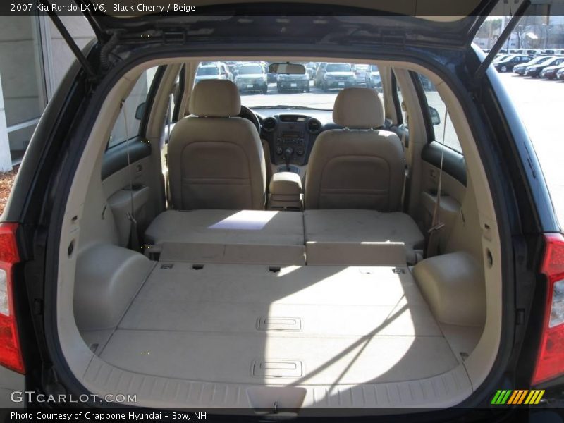 Black Cherry / Beige 2007 Kia Rondo LX V6