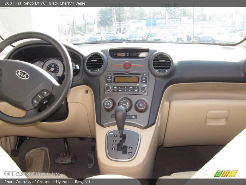 Black Cherry / Beige 2007 Kia Rondo LX V6