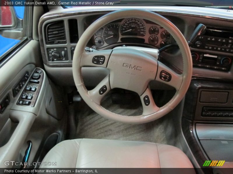  2003 Yukon Denali AWD Steering Wheel