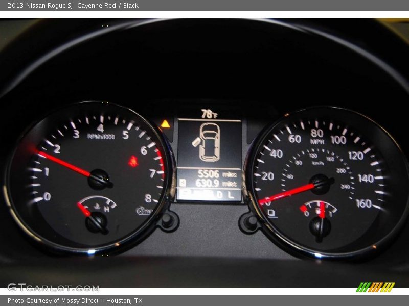 Cayenne Red / Black 2013 Nissan Rogue S
