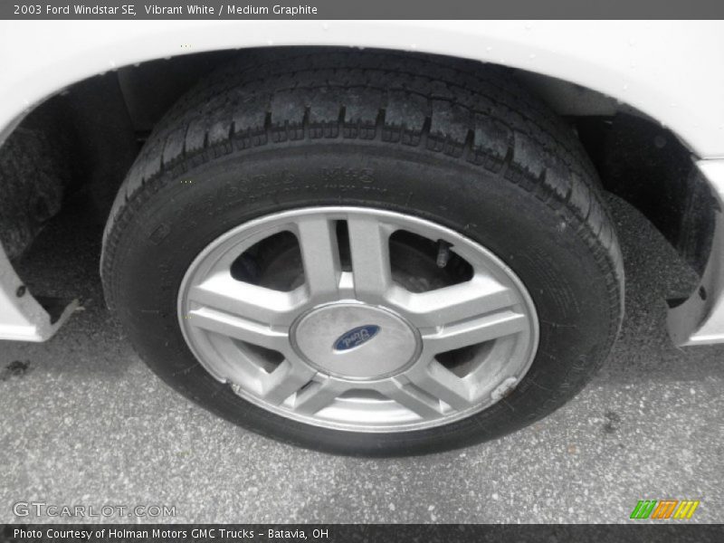 Vibrant White / Medium Graphite 2003 Ford Windstar SE